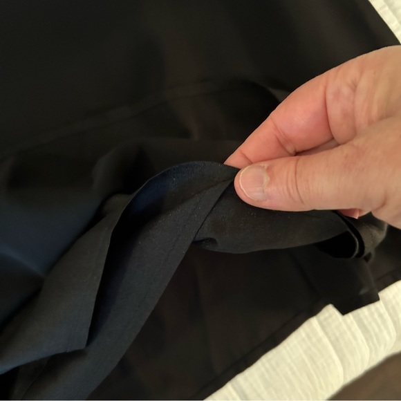 Lulus We Got The Pleat Black Statement Sleeve Shift Dress. Size XS. - Picture 8 of 13